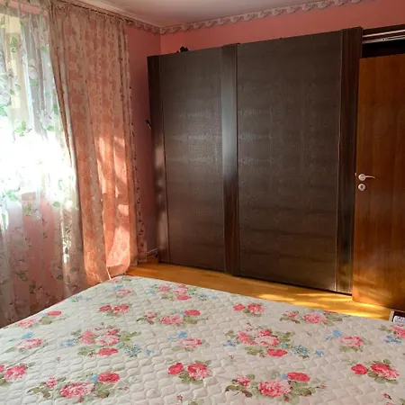 Apartament Esensiya
